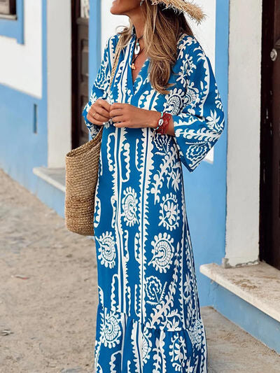 Robe longue imprimée à manches mi-longues fendues