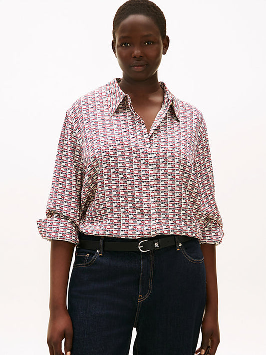 Curve Regular Fit Concealed Placket Twill Shirt