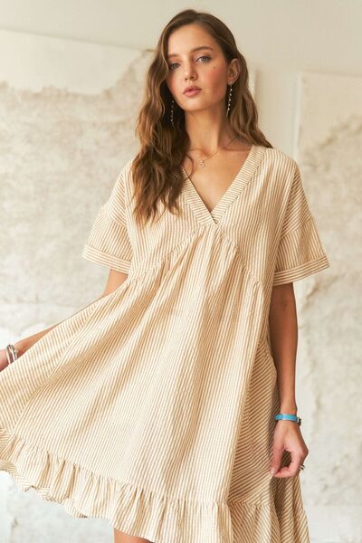 Robe Babydoll à Rayures Col V et Ourlet Volanté ADORA