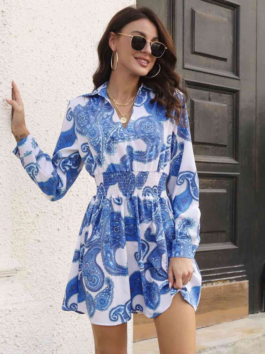 Robe smockée col Johnny à imprimé cachemire