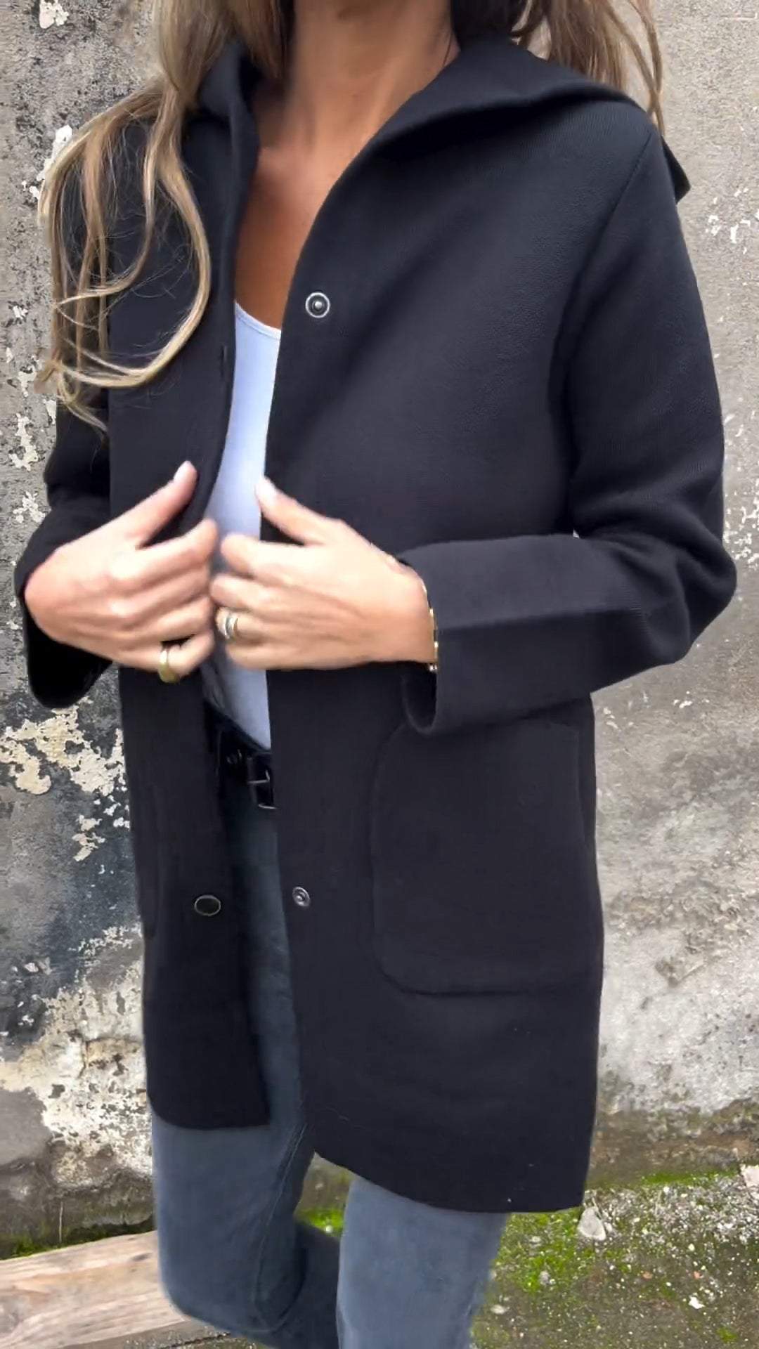 SCHLUSSVERKAUF🔥Damen Kapuzen-Langarm-Jacke im Freizeit-Design mit seitlicher Knopfleiste