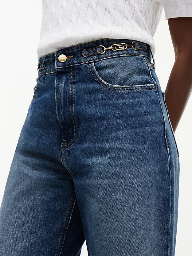 Flag Horsebit Regular Tapered Ankle Jeans