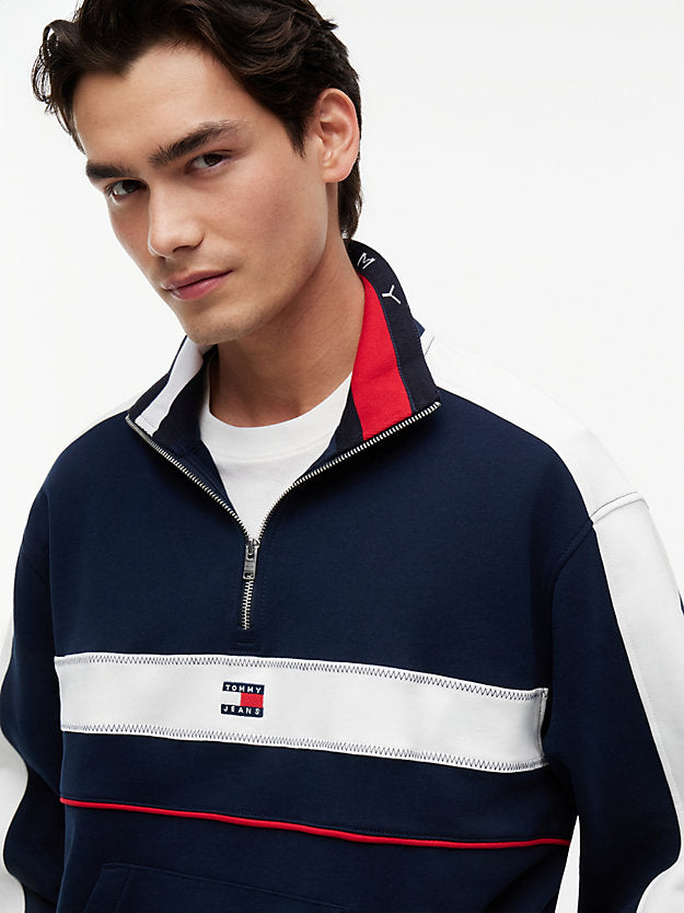 Colour-Blocked Quarter-Zip Relaxed Sweatshirt