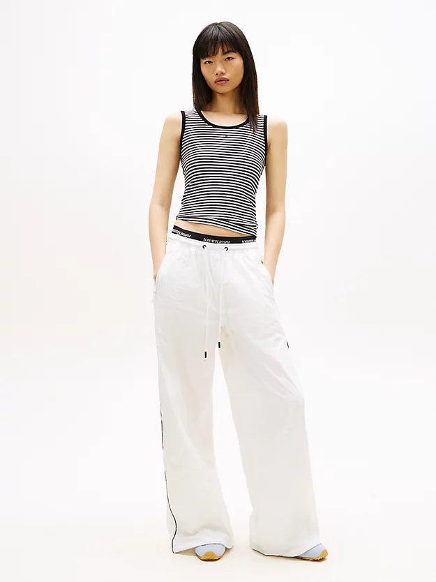 Ribbed Scoop Neck Slim Tank Top