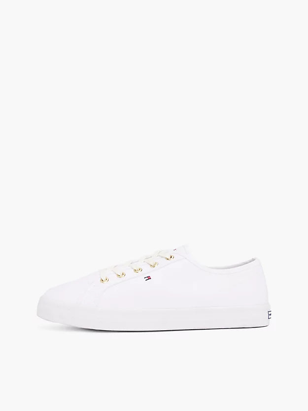 Essential Nautical Trainers