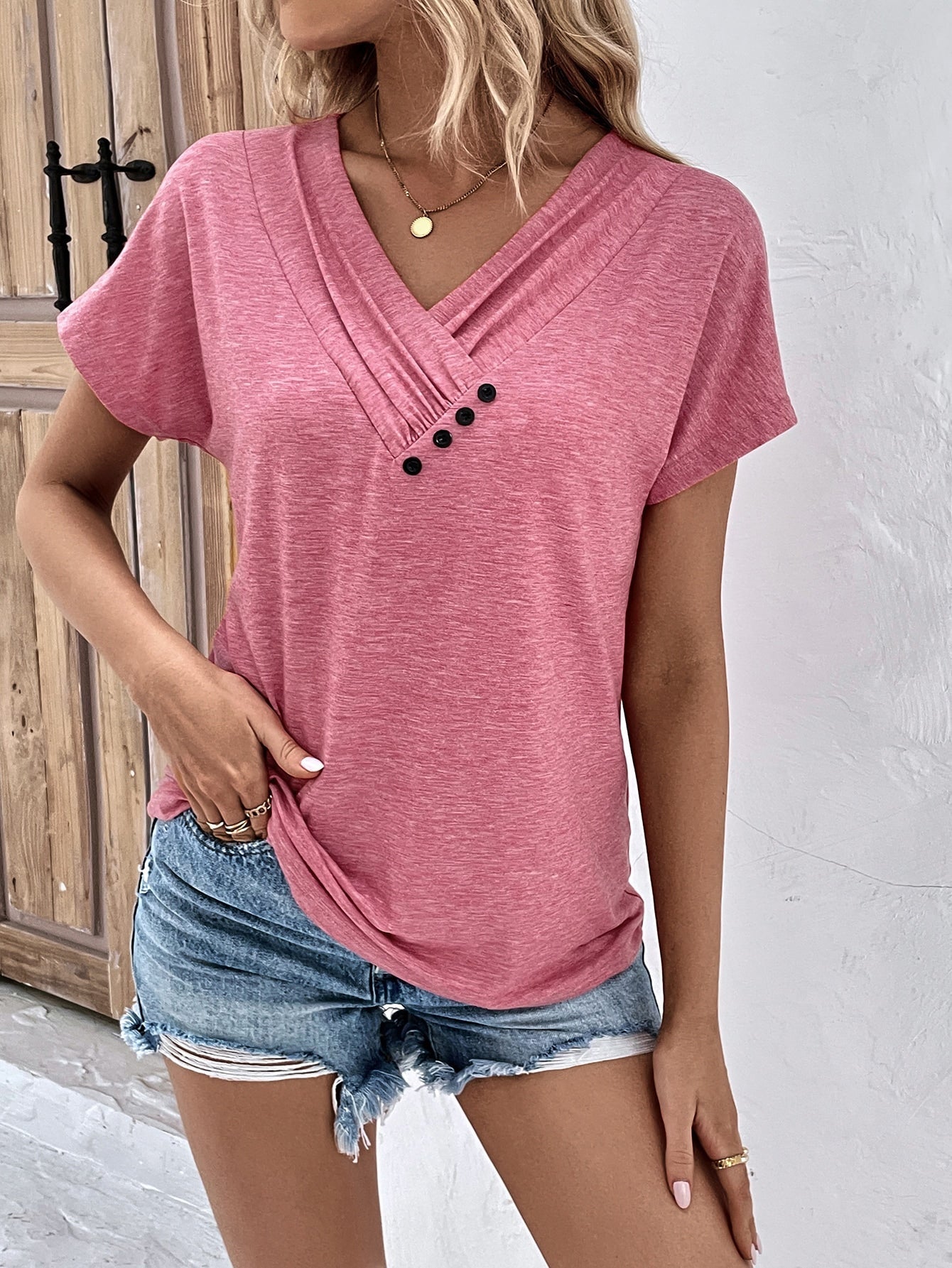 T-shirt col en V boutonné (3 achetés, livraison offerte)
