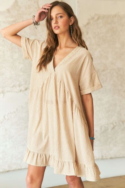 Robe Babydoll à Rayures Col V et Ourlet Volanté ADORA