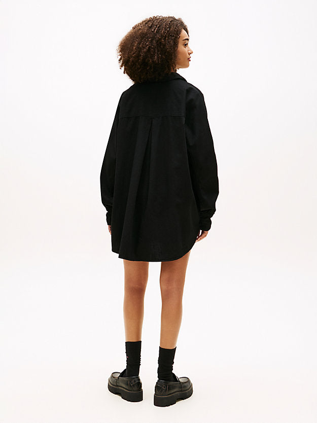 Relaxed Fit Shirttail Hem Denim Shirt
