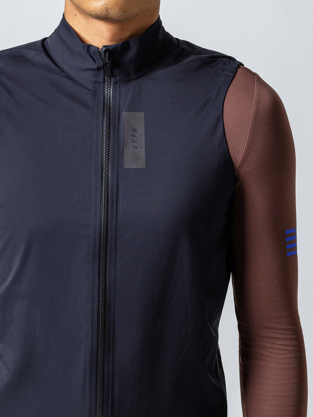 Atmos Vest - Black