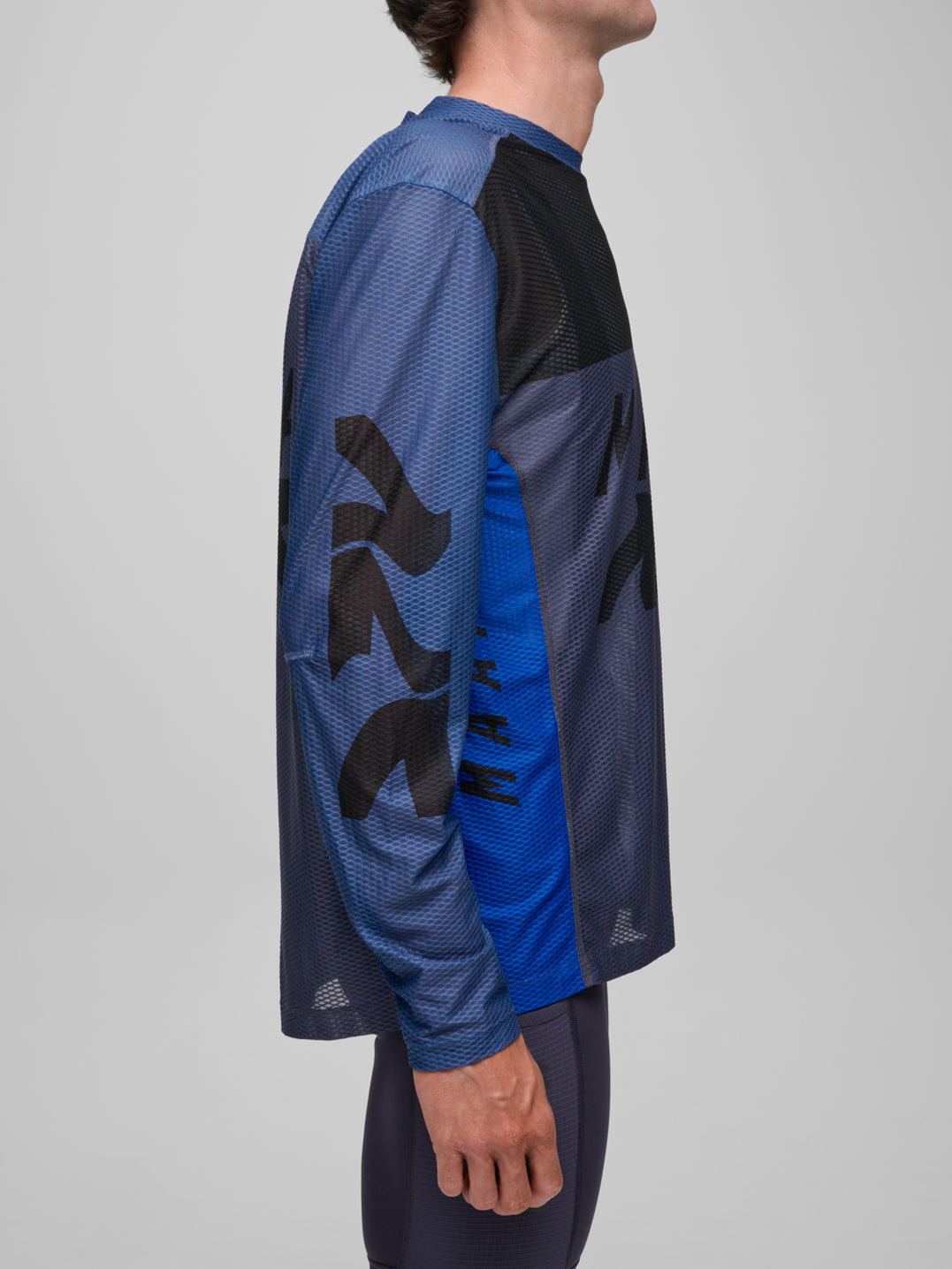 Alt_Road Air Mesh LS Tee - Mixed Blue