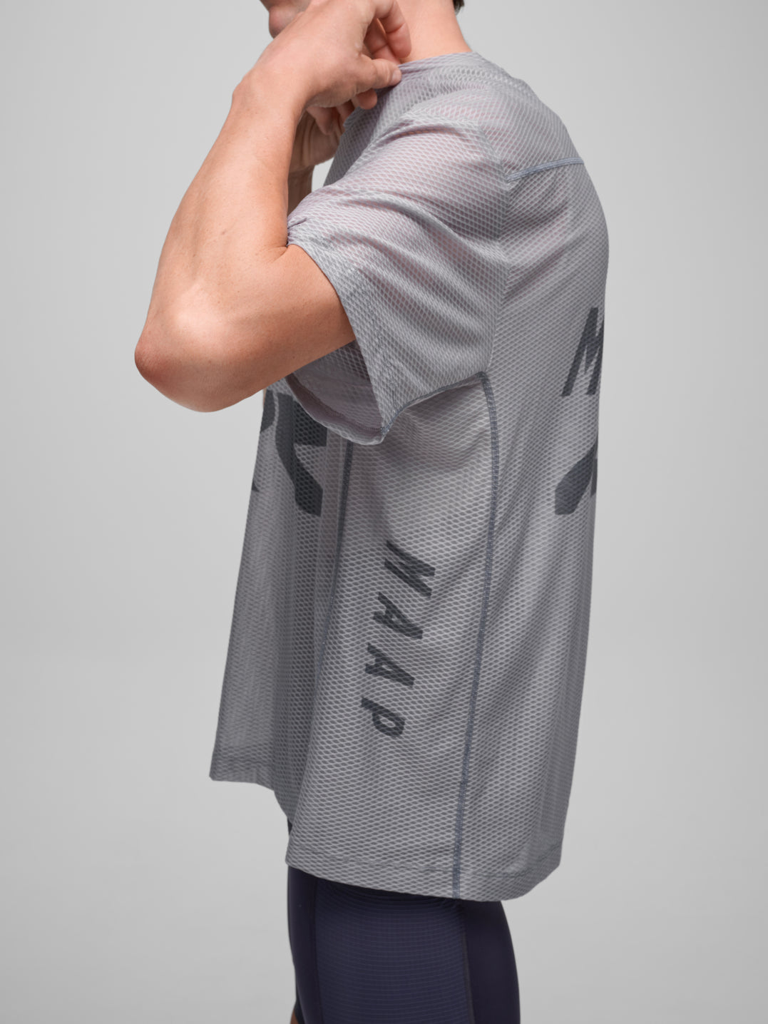 Alt_Road Air Mesh Tee - Glacier