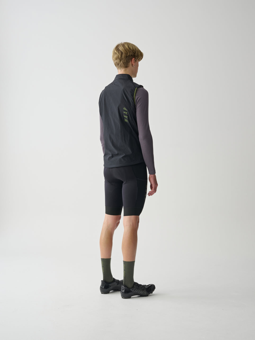 Alt_Road Insulated Vest - Black