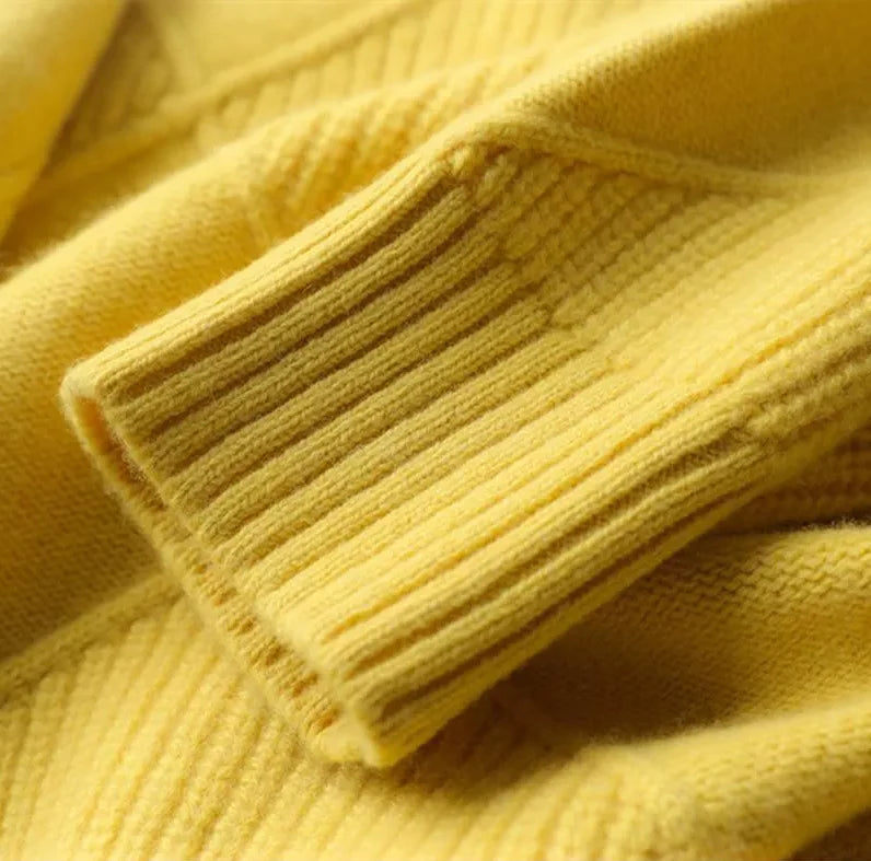 CARDIGAN COL ROULÉ EN CACHEMIRE