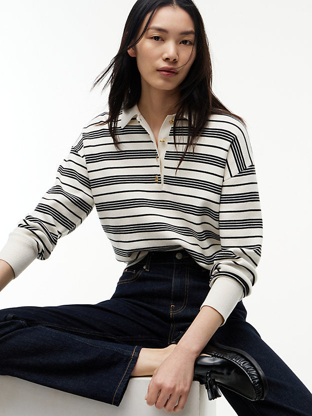 Mid Rise Classic Straight Jeans