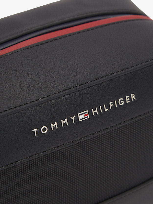 Metal Logo Mixed Texture Washbag