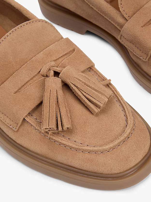Lightweight Suede Tassel Loafers