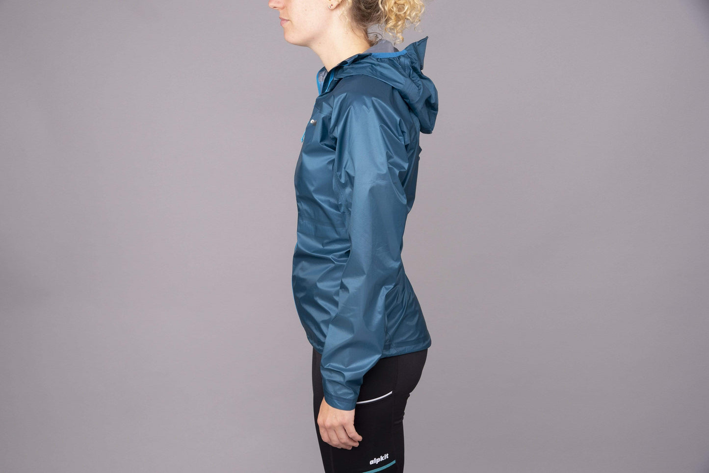Gravitas [Womens]