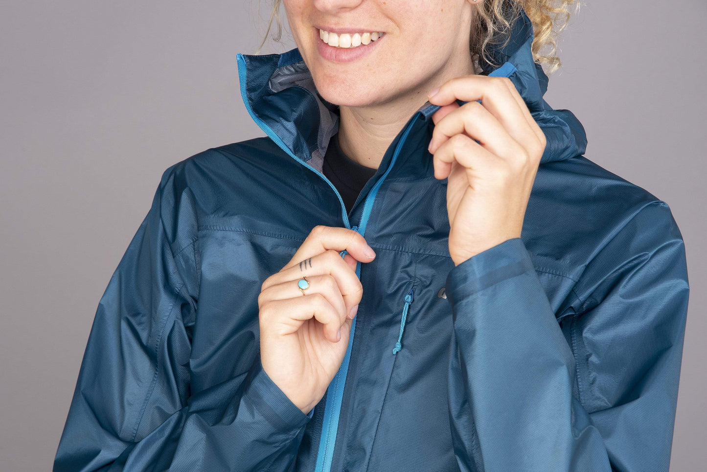 Gravitas [Womens]